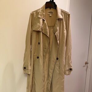 Forever 21 Trench Coat in Tan, Sz S